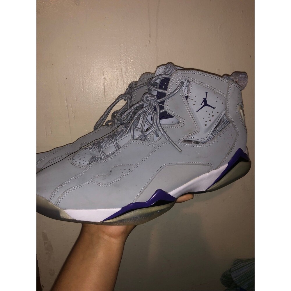 Jordan Size 11M - Picture 4 of 8